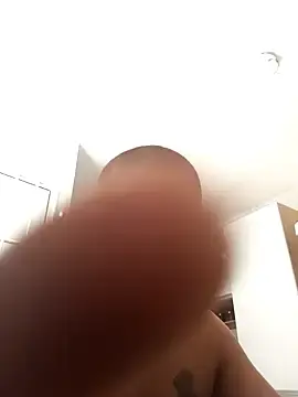 Stripchat Free Live Porn of emrehliug12