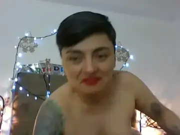 kat_paradise from stripchat