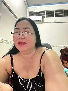 Stripchat Adult Webcam of Alinat_