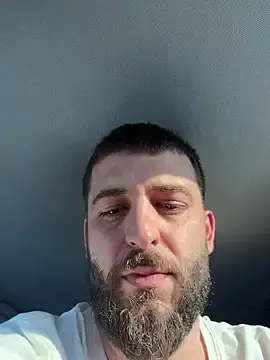 Stripchat Free Live Porn of Pablo_Hornyguy95