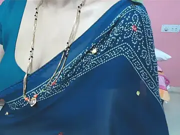 Stripchat Free Porn Cam of sunitha-3