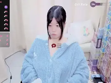 Stripchat Live Sex Cam of CryKuro_