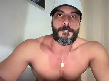 romeolovedark from stripchat