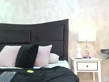 Stripchat Adult Video Chat of NahomyCarther