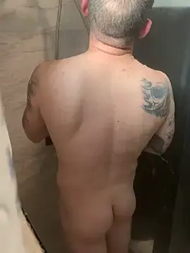 Stripchat Live Sex of RobsBigD
