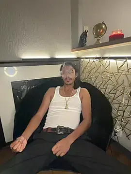 Stripchat Sex Cam of jrrichforever