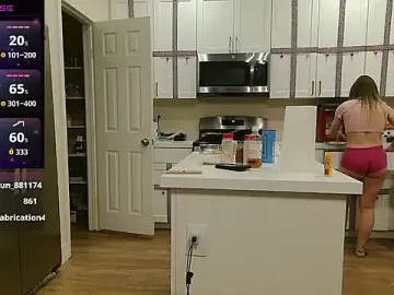 Stripchat Watch Live Sex Cams of Blondiewithanass