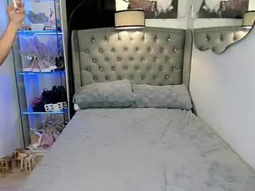 Stripchat Sex Cam of bigcockvenice