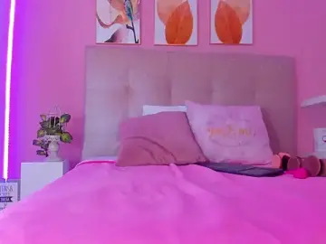 Molly_h0t from stripchat