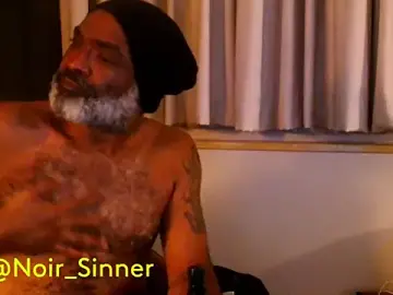 Stripchat Adult Video Chat of sinnernoir