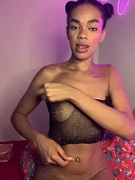 Stripchat Live Porn of Cammgirlmii