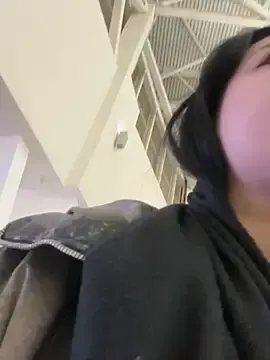 Stripchat Live Sex of AlishaOfThorns