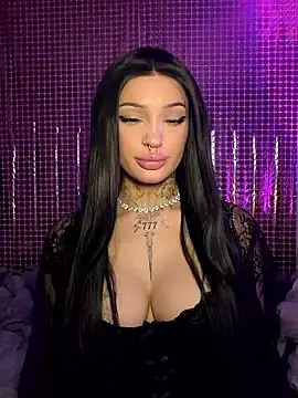 Stripchat Live Sex Cam of madelinexx