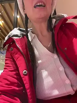 Stripchat Live Sex Cam of NataKitten