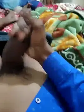 Stripchat Best live sex cam show of RAYI_Queen_4