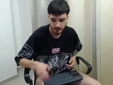 Stripchat Live Porn of Aleex_Miller