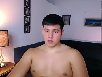 Stripchat Adult Webcams of JamesCr_