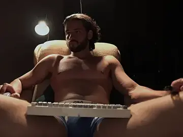 Stripchat Private Sex Chat of Keen___Luckystrike