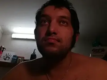 Stripchat Sex Cam of MAXBISEX777931