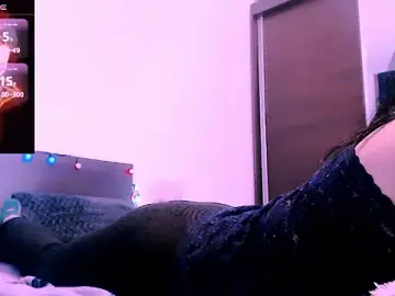 Stripchat Live Sex Cam of _magic_smile_11