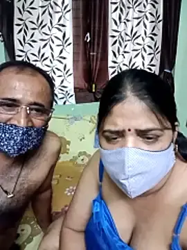 HoneyHush from stripchat