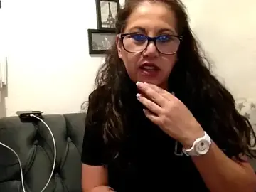 Stripchat Best Webcam of MirandaLatinaLovely