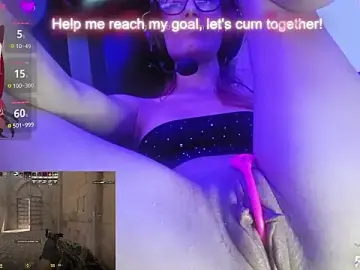 Stripchat Watch Live Sex Cams of YuriXo