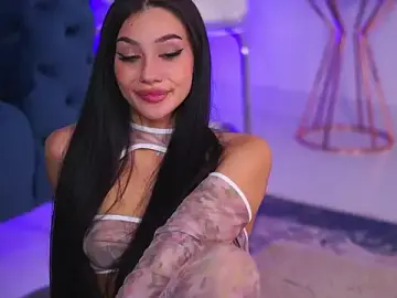 NinaSolenne from stripchat