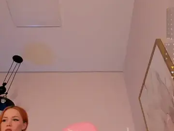 Stripchat Live Sex Cam of Quiet_Kathy1