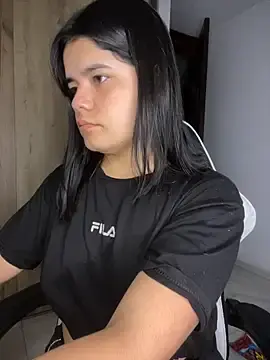 2Angela_ from stripchat