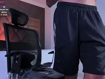 JulienSaint from stripchat