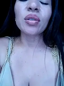 Stripchat Private Sex Chat of Thaliaa_Queen