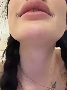 Stripchat Adult Webcams of Melissa_crazy