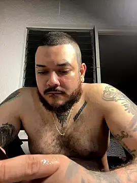 Stripchat Nude Webcam of El_Titan1998