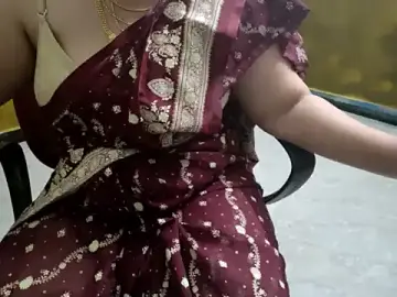 Stripchat Best live sex cam show of Tamil_VirginAss2