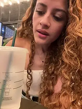 Stripchat Free Porn Cam of alana15