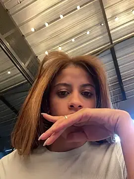 Stripchat Sex Cam of alana15