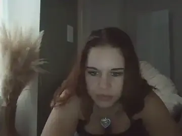 Stripchat Adult Webcam of NyraLuna