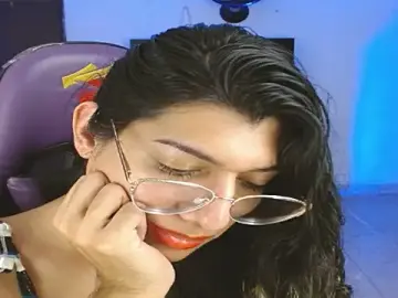 engielphoenis14 from stripchat