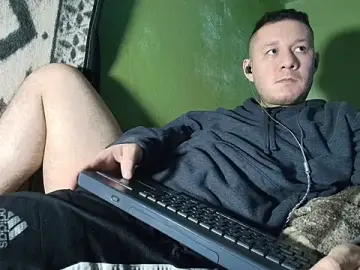 Stripchat Best live sex cam show of sweet_cock28