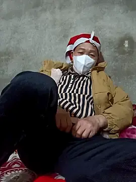 Stripchat Sex Cam of LoveShae_01