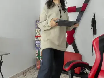 Stripchat Adult Webcams of Mia_and_Kenai