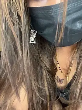 Stripchat Nude Webcam of CUTI-NAINA