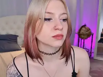 Stripchat Free Live Porn of arielabradberry