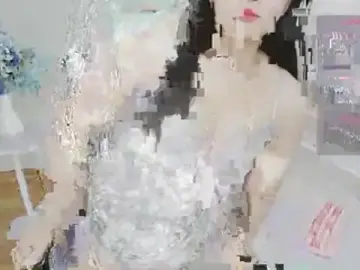 Stripchat Best live sex cam show of Crystal_Lea