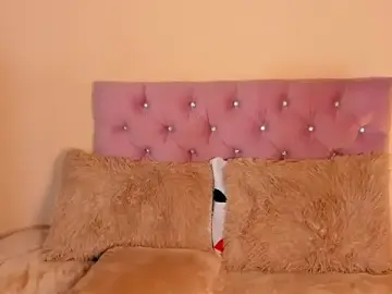 amira_cute2 from stripchat