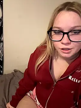 Stripchat Free Porn Cam of xoxokayy18