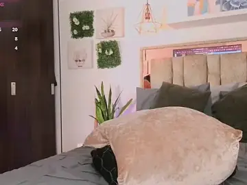 Dulce_Morrys from stripchat