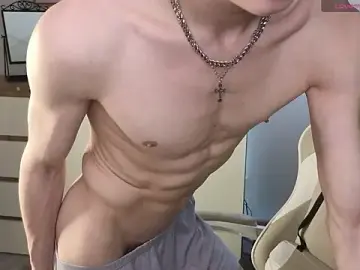 Stripchat Watch Live Sex Cams of crisp1n