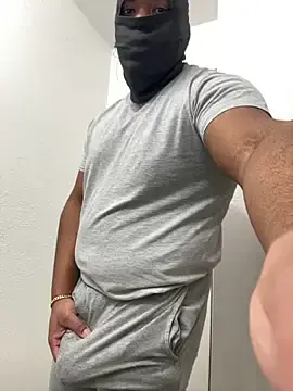 Stripchat Adult Webcam of daddythiccklegg